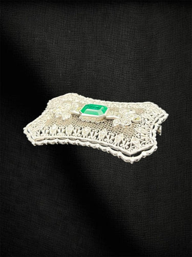 Broche Broche « Le Treillis des Rêves » en platine, diamants et émeraudes 58 Facettes