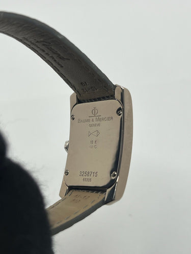 Montre Baume & Mercier Hampton Milleis Or blanc 18 carats et diamants 58 Facettes