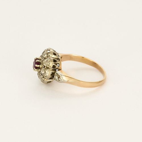 Inel Margareta din aur galben, diamante și rubine 