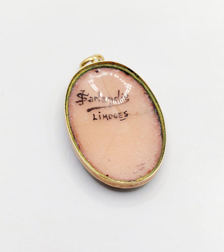 Pendentif Pendentif Art Nouveau or jaune, plaque émaillée fleurs (circa 1910) 58 Facettes A06385