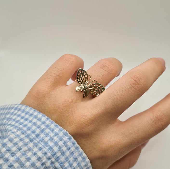 Yellow gold butterfly ring