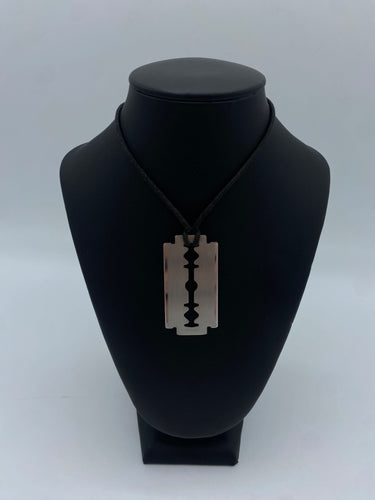 Pendentif Dinh Van - Pendentif "Lame de rasoir" GM sur cordon 58 Facettes 096424105792