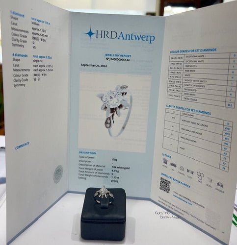 SORTIJA ESTILO RETRO ÉPOCA 1950 DE ORO 18 kts con DIAMANTES - con certificado de autencidad 58 Facettes Q214B