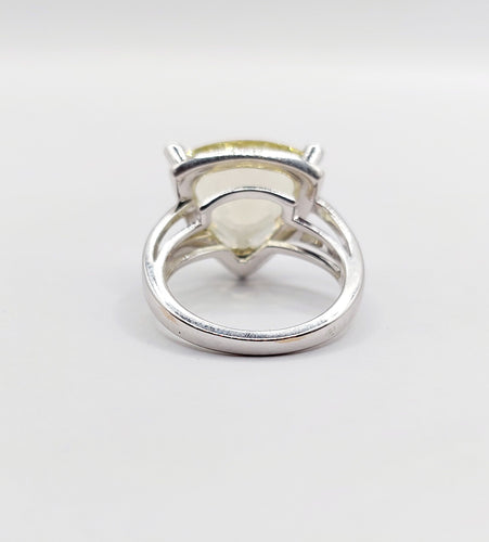 Bague 50 MAUBOUSSIN - Bague "Mes couleurs à toi" or blanc, citrine troïdia et diamants 58 Facettes A06276