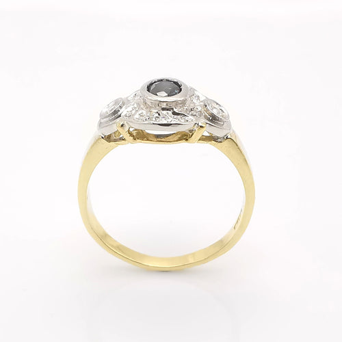 Bague 53 Bague or jaune saphir et diamants 58 Facettes