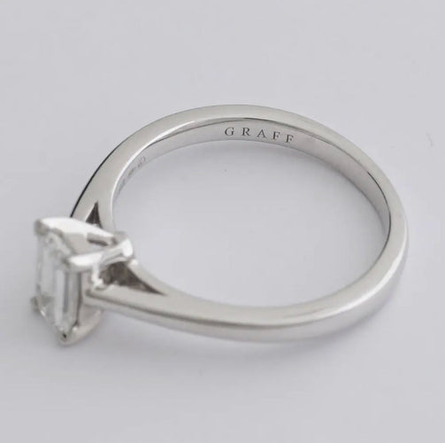 GRAFF - Paragon GIA 0.50 Karat F/VVS1 Zümrüt Pırlanta Nişan Yüzüğü 