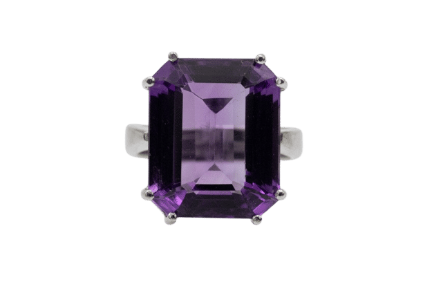 Bague 53 Bague avec améthyste 15,5 ct en or blanc 14k 58 Facettes 11488