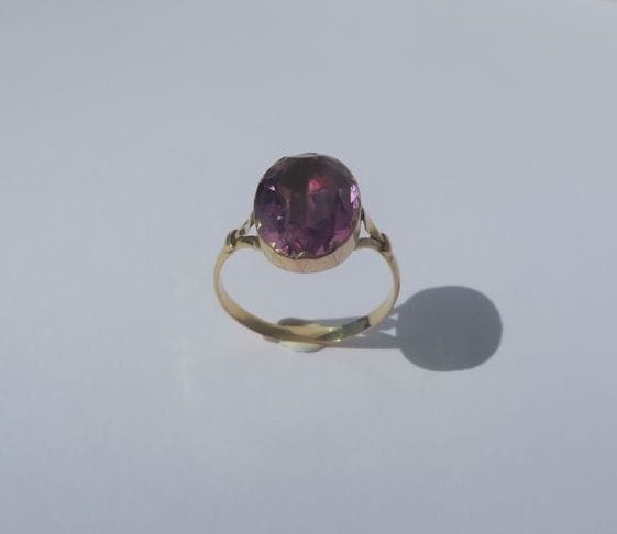 Bague 58.5 Bague XIXe pierre violette sur paillon or rose 58 Facettes