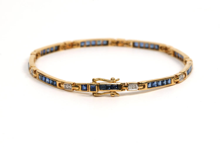Bracelet Bracelet contemporain or jaune, saphirs, diamants 58 Facettes B475