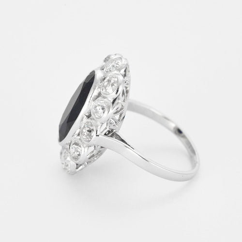 Bague 52 Bague pompadour platine, saphir et diamants 58 Facettes