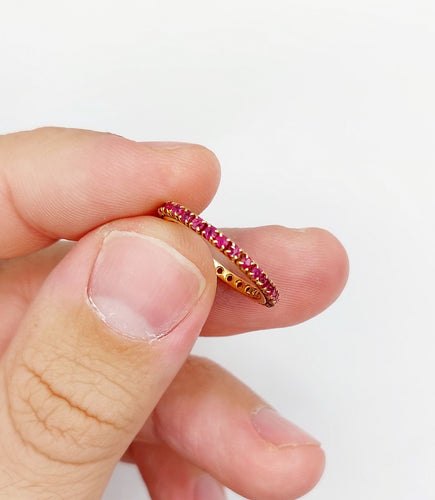 Bague 50.5 Alliance américaine or jaune petits rubis ronds (circa 1950) art deco éternité 58 Facettes A05472