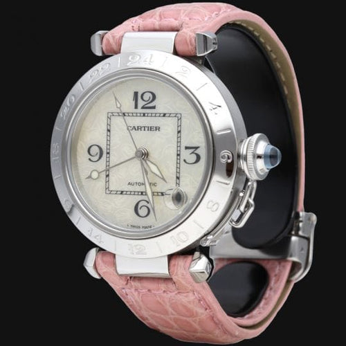 Cartier 显示 Pasha C 35毫米自动 