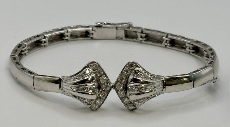 Boucles d'oreilles Parure style Art Déco or blanc 14 carats et diamants 58 Facettes