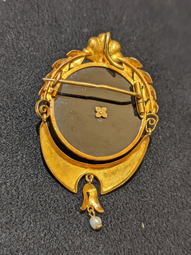 Pendentif Broche Pendentif en or, onyx et perles - XIXe 58 Facettes