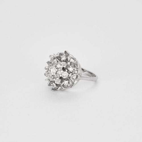 Bague Bague Fleur or blanc diamants 58 Facettes LP1057/13