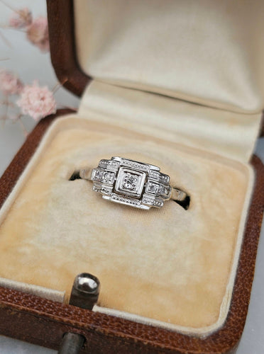 Bague 55 Bague Art Déco Diamants Or Blanc et Platine 58 Facettes 579