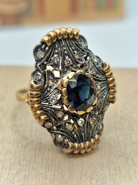 Bague Bague en or antique du début des années 900 avec saphir naturel et diamants 58 Facettes