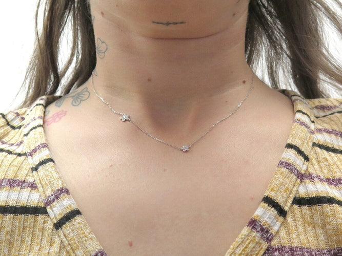 Collier collier AHKAH pendentif fleurs en or blanc 18k diamants roses 58 Facettes 271723