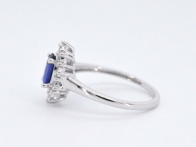 Bague 54 Bague entourage en or blanc avec saphir et diamants 58 Facettes 2272