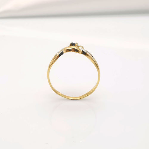 Bague 57 Bague florale or et saphir 58 Facettes