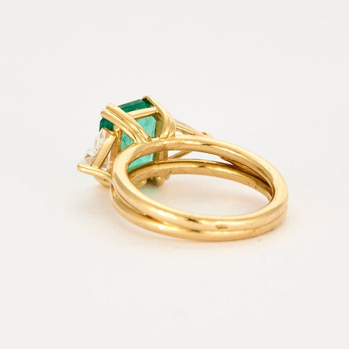 Bague 49 Bague or jaune, diamant et émeraude Zambienne 58 Facettes CGL 32007