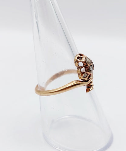 Bague 55.5 Bague victorienne or rose 18k trèfle orné de diamants taille roses (circa 1900) antique 58 Facettes A03066