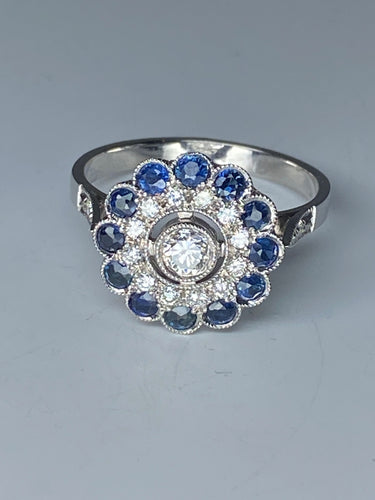Bague 57 Bague diamants, saphir 58 Facettes AB45