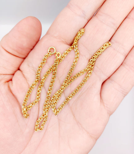 Collier Chaîne vintage or jaune mailles entremêlées 46 cm 58 Facettes A05408