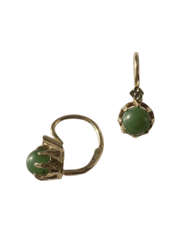 Boucles d'oreilles Boucles d’oreilles dormeuses en or jaune, platine et jade néphrite 58 Facettes
