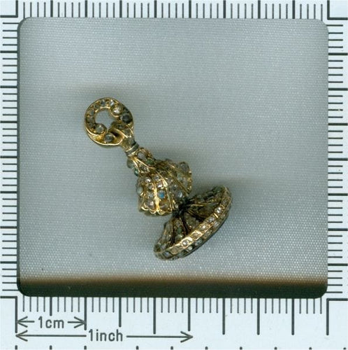 Montre L'âge d'or du romantisme : le sceau victorien en diamants et émeraudes 58 Facettes 20155-0504