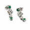 Boucles d'oreilles Boucles d'oreilles en or blanc serties d'émeraudes étincelantes 58 Facettes 50036