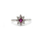 Bague 54 Marguerite - Or blanc, rubis et diamants 58 Facettes 1133