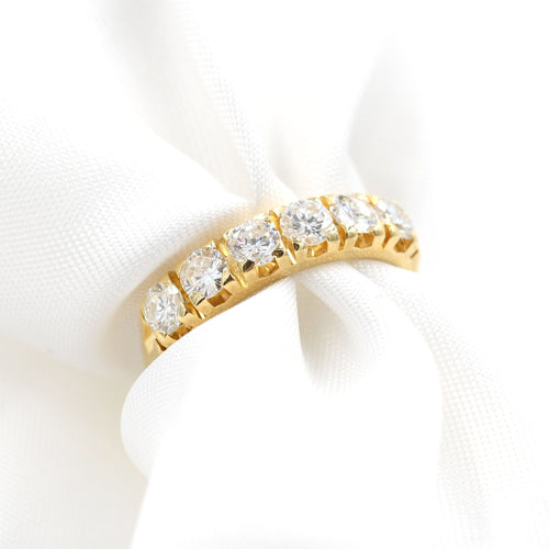 Bague 58 Bague Rivière en or jaune avec diamants 58 Facettes