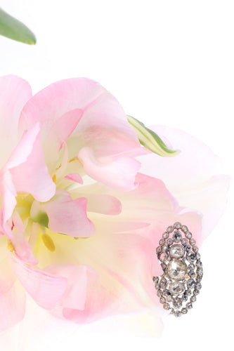 Bague 58 L'artisanat victorien : une touche d'allure royale 58 Facettes 23073-0137