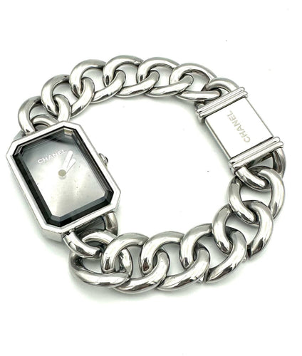 Montre CHANEL. Collection "Première chaine gourmette", montre en acier 58 Facettes