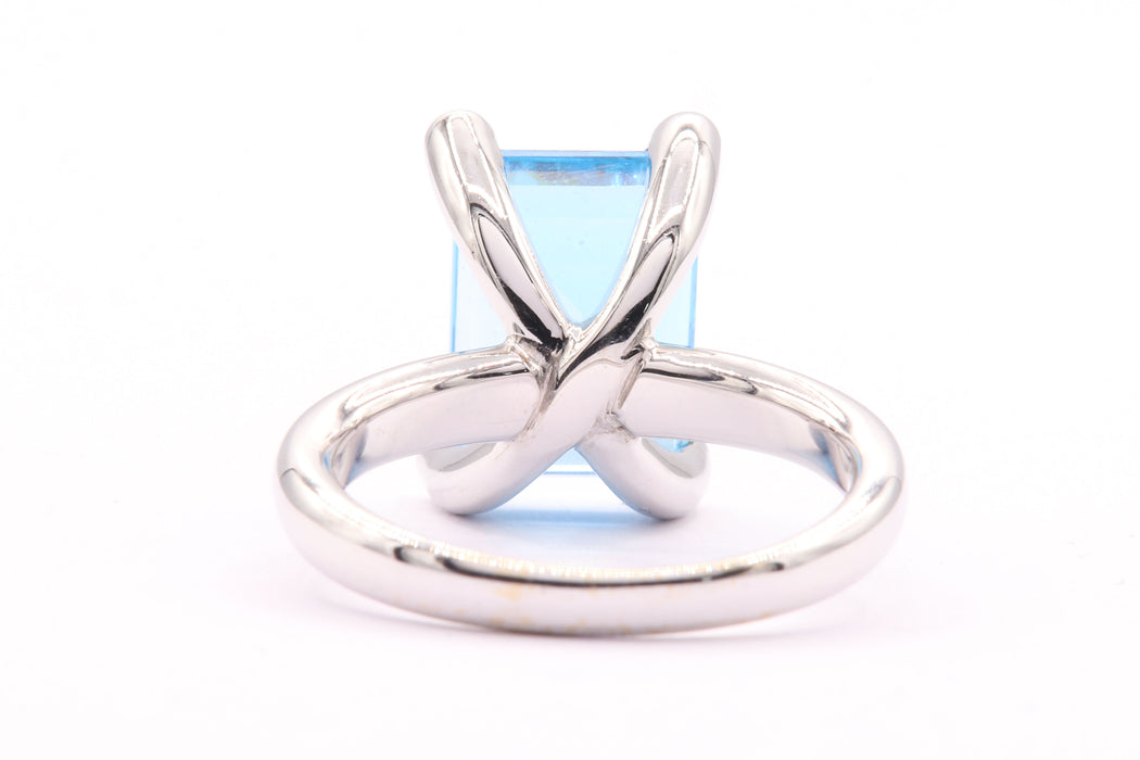 Contemporary white gold topaz diamond ring