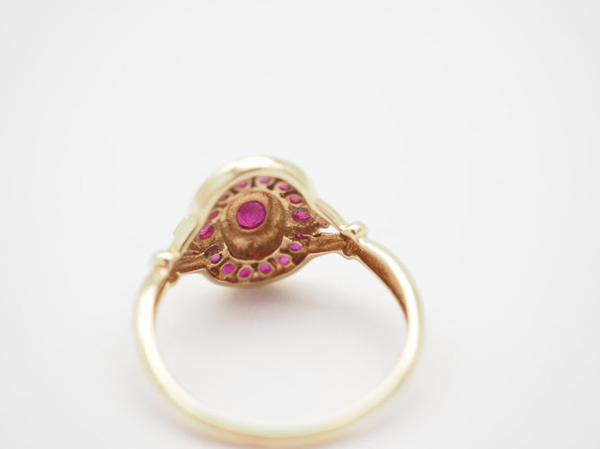 Bague 53 Bague or jaune 750 mil et rubis 58 Facettes