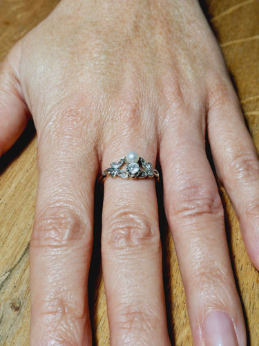 Bague 59 Bague Art Nouveau deux ors, diamants et perle 58 Facettes