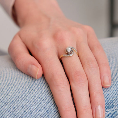 Bague 52 Bague Tourbillon Diamants 58 Facettes