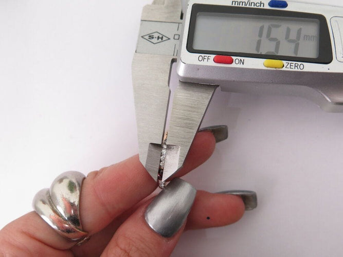 Bague 53 bague POMELLATO m'ama non m'ama grenat 53 diamants or jaune 18k 58 Facettes 268365