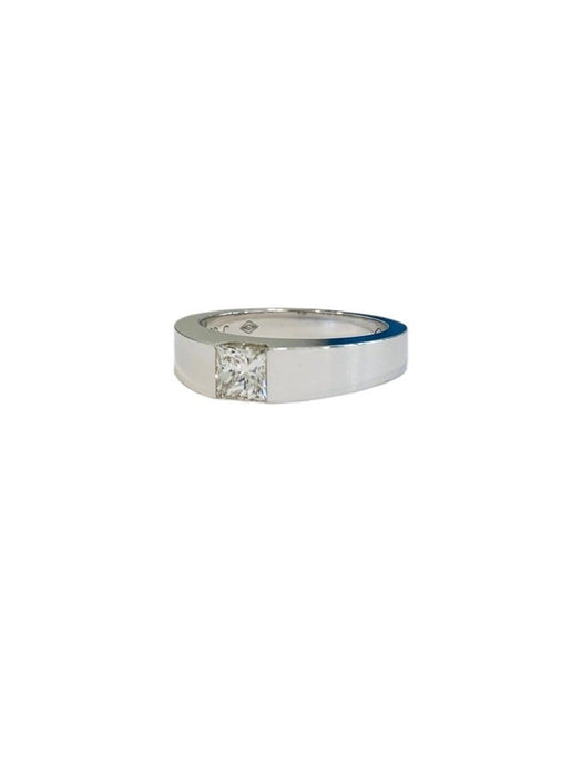 Bague 49 CARTIER - Bague en or blanc et diamant 58 Facettes