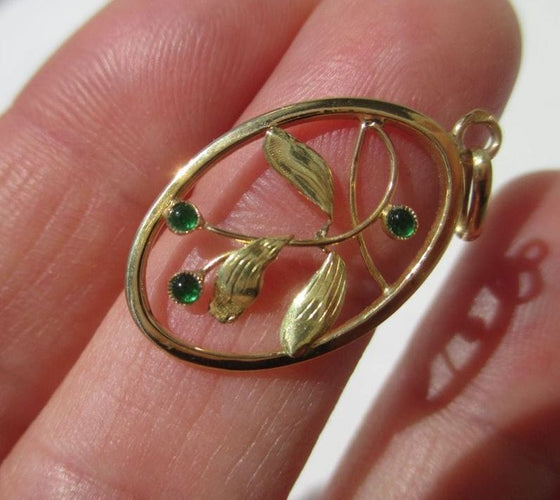 Pendentif Pendentif Art Nouveau gui porte bonheur 58 Facettes