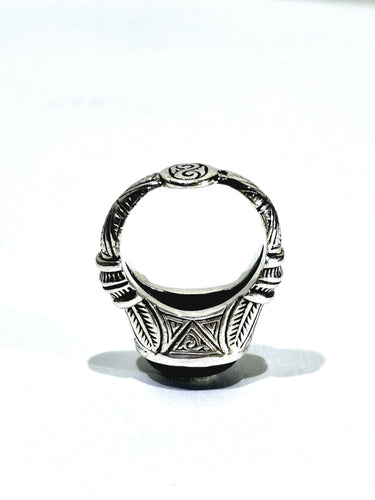 Bague 57 Bague cabochon lapis-lazuli en argent 925 58 Facettes