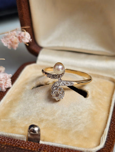 Bague 51.5 Bague Toi et Moi Diamants et Perle 58 Facettes 357