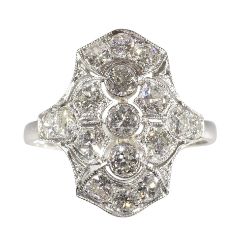 Bague 58 Murmures de l'histoire : une bague antique de distinction 58 Facettes 24347-0019