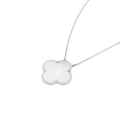 Collier Collier Van Cleef & Arpels, "Magic Alhambra", or blanc, nacre. 58 Facettes 35050
