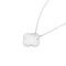Collier Collier Van Cleef & Arpels, "Magic Alhambra", or blanc, nacre. 58 Facettes 35050