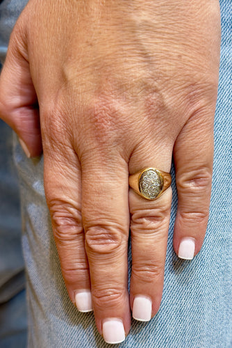 Bague 52 Chevalière rétro en or jaune 18 carats et diamants 58 Facettes