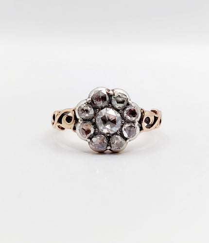 Bague 55.5 Bague marguerite victorienne or rose, diamants taille rose sur paillon (1870) 58 Facettes A06361