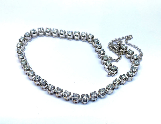 Bracelet Bracelet ligne en or blanc 18 carats serti de 41 diamants 4,10 carats 58 Facettes 421